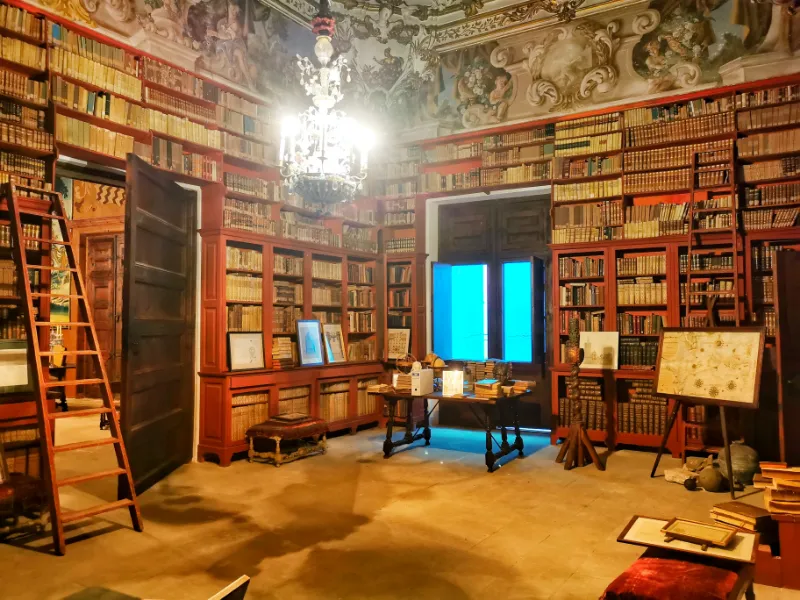Personal library inside the Can Vivot mansion in Palma de Mallorca.