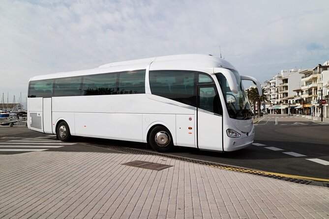 shared airport shuttle bus from palma airport mallorca