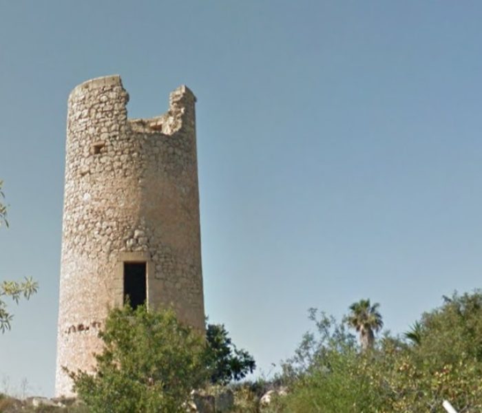 Ruins of the old Moli d'en Marinero flour mill in Ariany village, Mallorca.