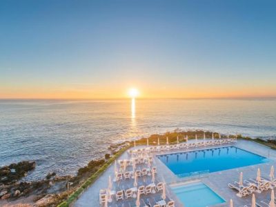 cala-bona-mallorca-sunset-hotel-swimming-pool-sea