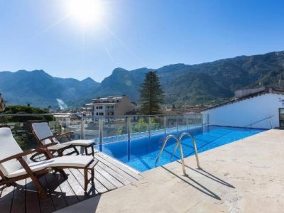 gran-hotel-soller-mallorca-rooftop-pool-luxury