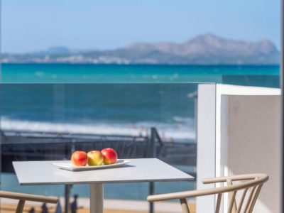 hotel-balcony-can-picafort-mallorca-beachfront