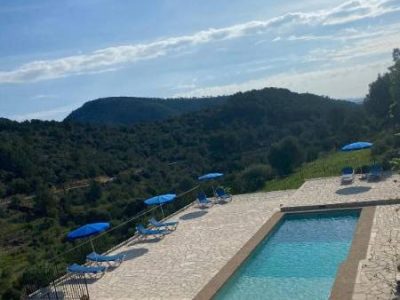 lloseta-mallorca-mountains-pool-terrace-tranquil