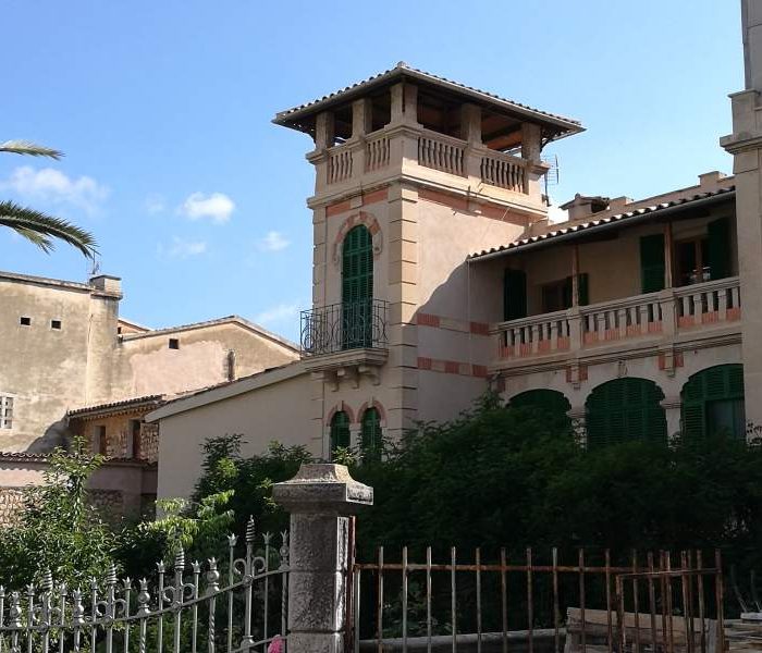 Can Moratal mansion in Sóller, Mallorca, with beautiful Modernism architecture and Art Nouveau details.
