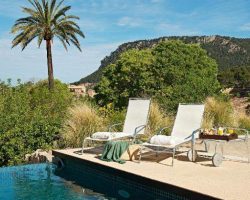 valldemossa-hotel-mountains-pool-loungers-sunny-beautiful